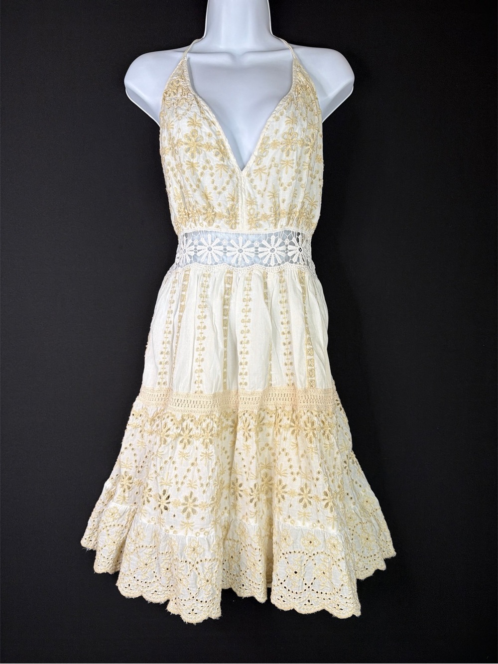 Barok eyelet Lace-Trim Halter Sundress in Cream
